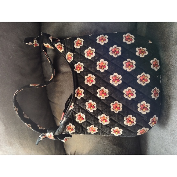 VERA BRADLEY - Small Medallion Shoulder Tote - Picture 2 of 8